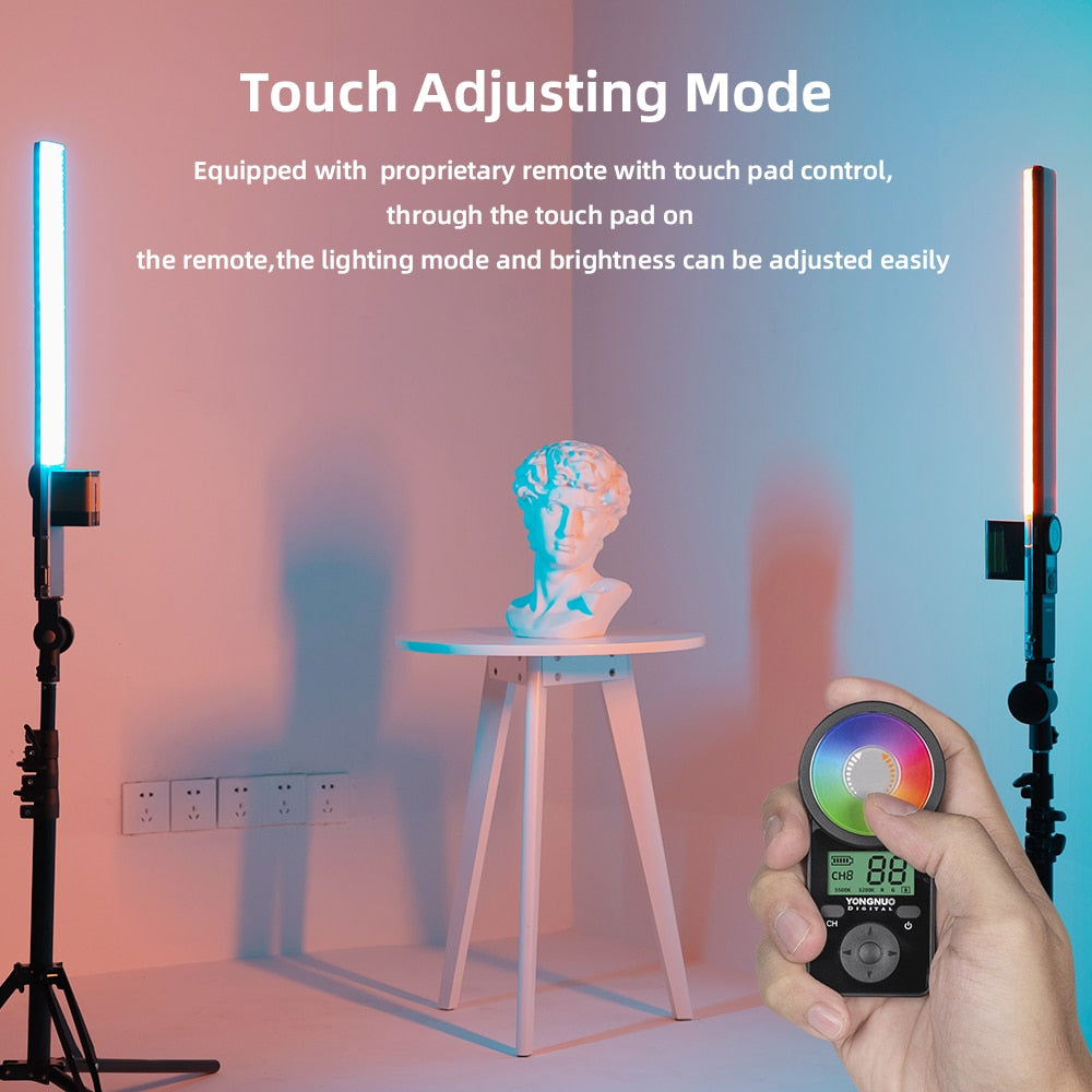 Yongnuo YN360 III YN360III – Luz LED de Vídeo Portátil tipo Bastón con 3200K-5500K y RGB Multicolor, Ajuste Táctil y Control mediante Aplicación Móvil