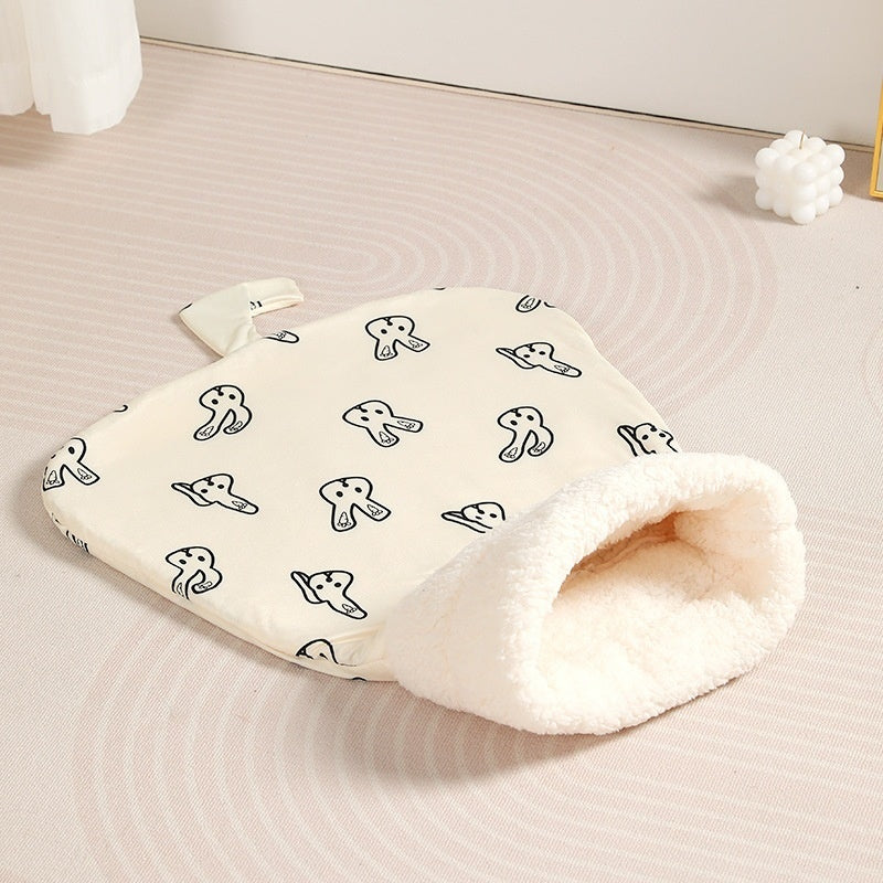 Cama para mascotas de invierno, semicerrada y cálida, con túnel para gatos y perros
