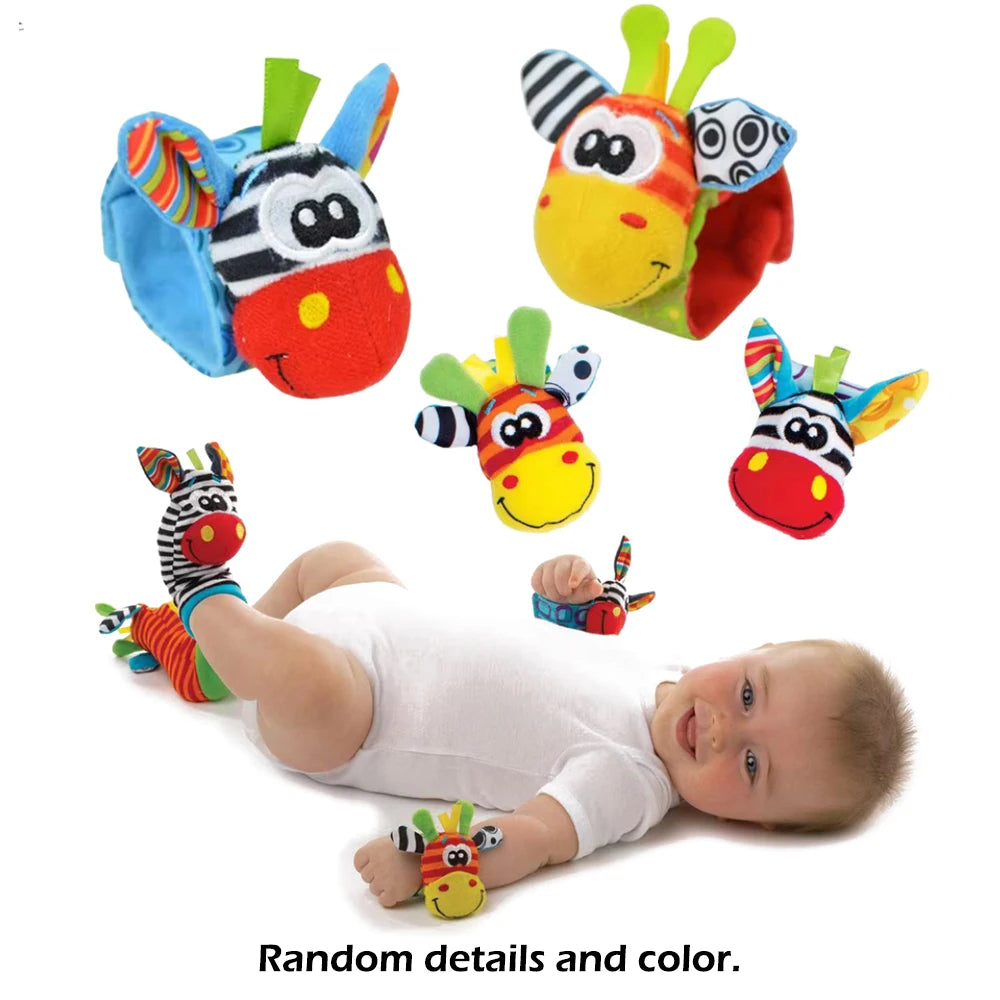 Set de 4 piezas de juguetes sonajeros para bebés: adorables animales de peluche, sonajeros de muñeca y calcetines localizadores de pies (0-24 meses); regalo para bebés recién nacidos, niños y niñas.